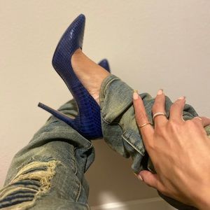 Blue Heeled Pumps